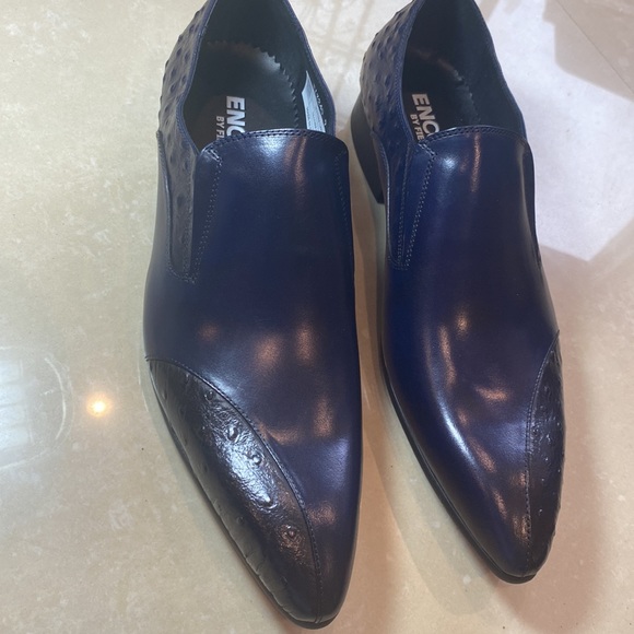 NWB Encore Fiesso GENUIN LEATHER Loafer DRESS SHOE FI3240 NAVY FLOOR SAMPLE - Picture 1 of 7